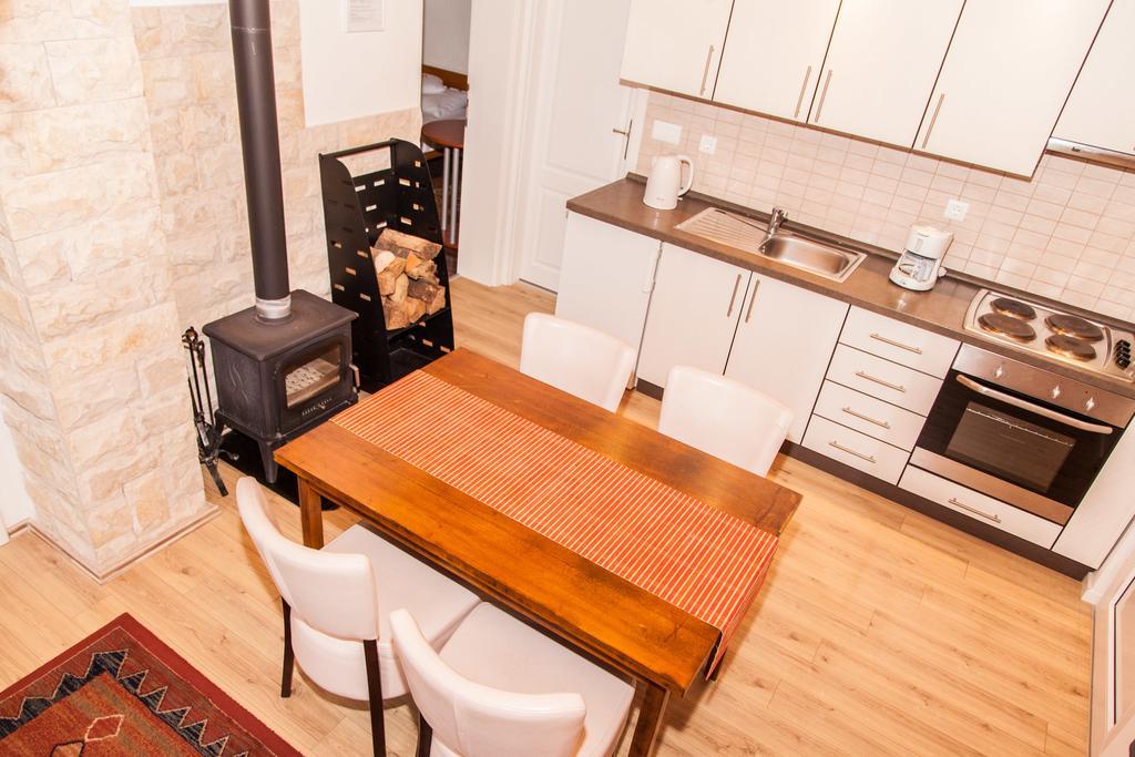 Apartments Bramado Селище Дрежницько Екстер'єр фото